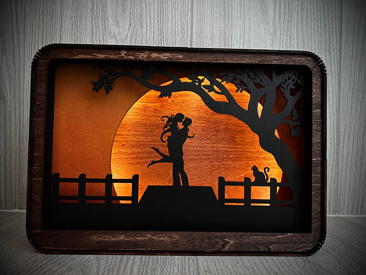 Scenebox Nightlight {Couple Standing on Dock}